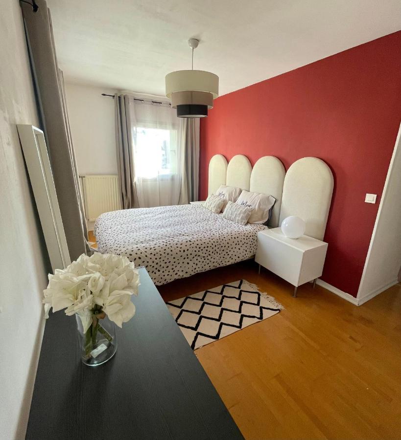 Appartement Le Duplex Paris Basilique Stade De France à Saint-Denis  Extérieur photo
